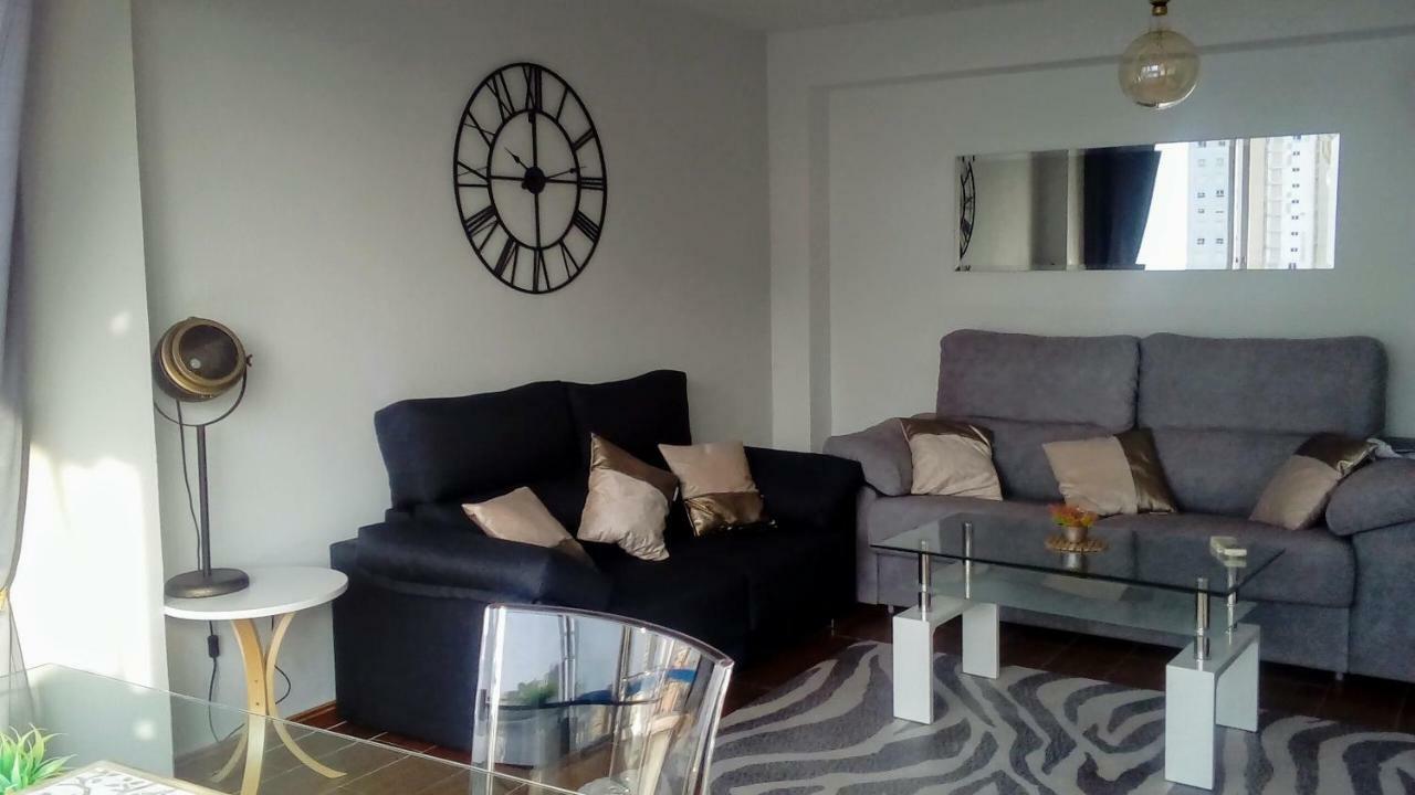 Apartamento "Solaz" ベニドルム エクステリア 写真